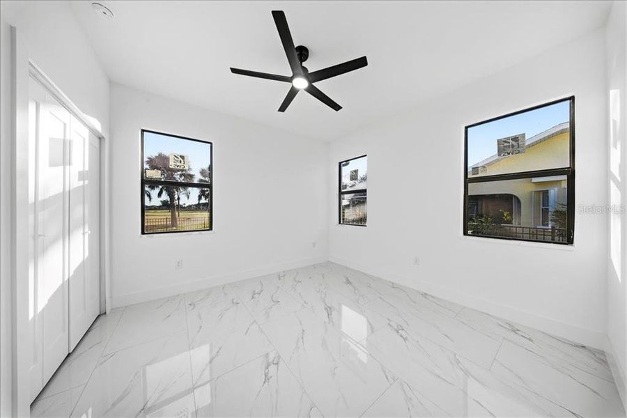 Spacious, unfurnished interior of a new home in , Punta Gorda (Image 11).