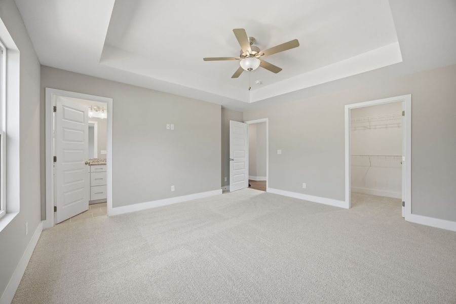 Spacious, unfurnished interior of a new home in Givens Park, Chattanooga (Image 36). Spacious, unfurnished interior of a new home in Givens Park, Chattanooga (Image 36).