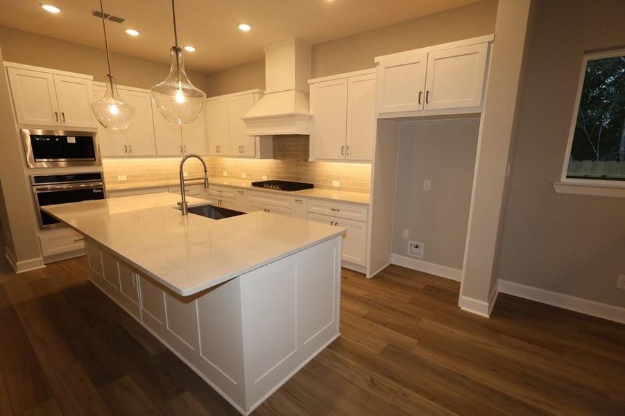 Furnished interior view inside a new home in ARTAVIA 45' Homesites, Conroe (Image 13).