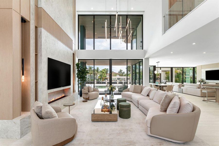 2400 Barcelona Dr_1oakstudios_18