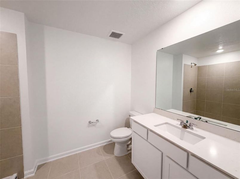 Furnished interior view inside a new home in Wynnstone, Davenport (Image 8). Furnished interior view inside a new home in Wynnstone, Davenport (Image 8).