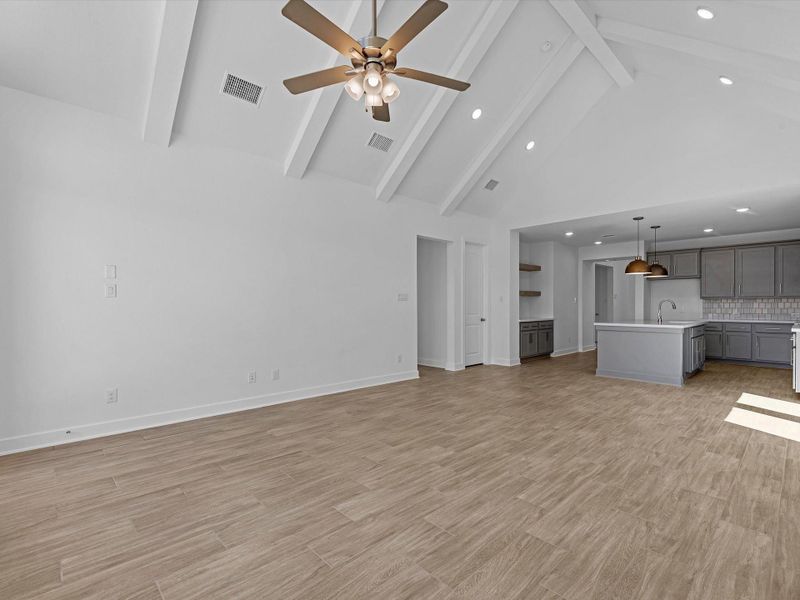 Representative image. Features, specifications, selections and colors may vary.