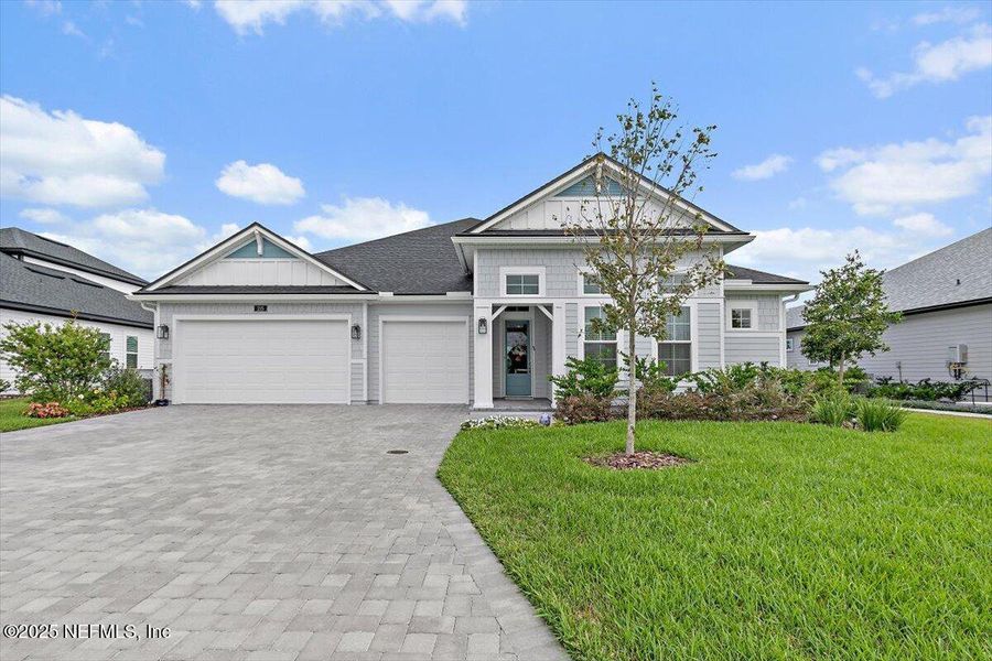 Image 30 of a home in Marshes of Madeira. Image 30 of a home in Marshes of Madeira.