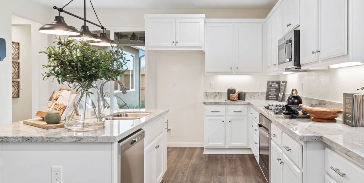 1440x724 Ash-Kitchen 1440x724 Ash-Kitchen