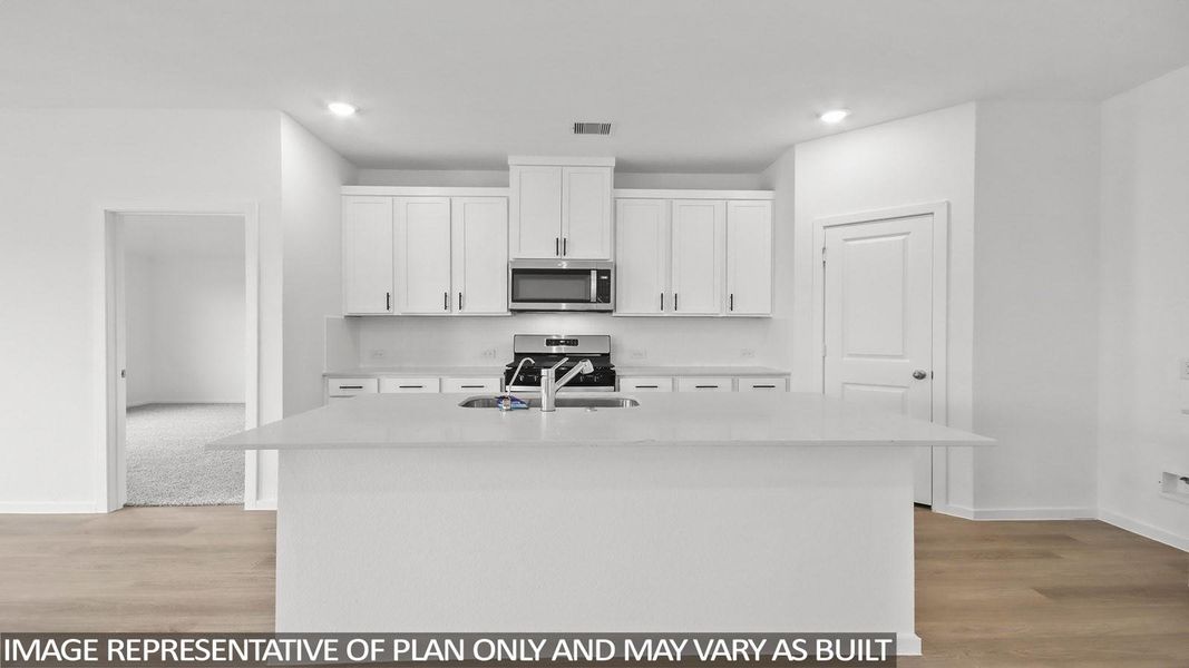 Furnished interior view inside a new home in Granger Pines, Conroe (Image 5).