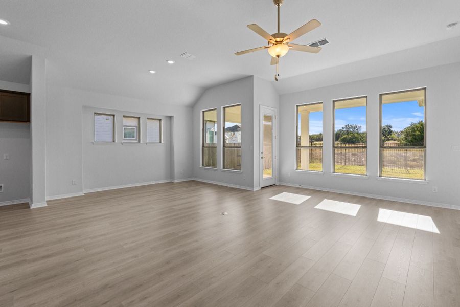 Dripping Springs, TX New Home. - Slide 18 Dripping Springs, TX New Home. - Slide 18