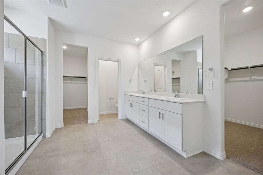 Photo is not of the actual home, but is an inspirational photo of builder’s model home and may depict options, furnishings, and/or decorator features that are not included.