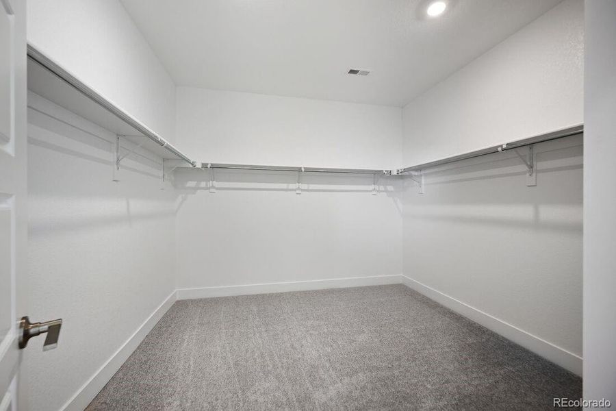 16616 W 93rd Place ~ Ready Now