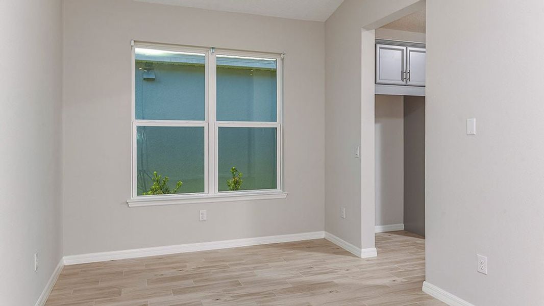 Spacious, unfurnished interior of a new home in Timber Ridge, Plant City (Image 10). Spacious, unfurnished interior of a new home in Timber Ridge, Plant City (Image 10).