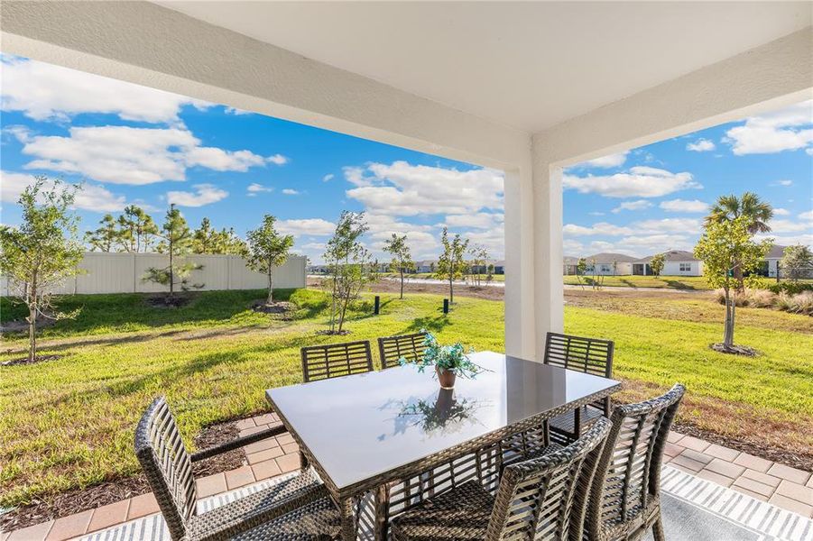 Exterior details and patio area of a home in Sea Cove, Punta Gorda (Image 20).