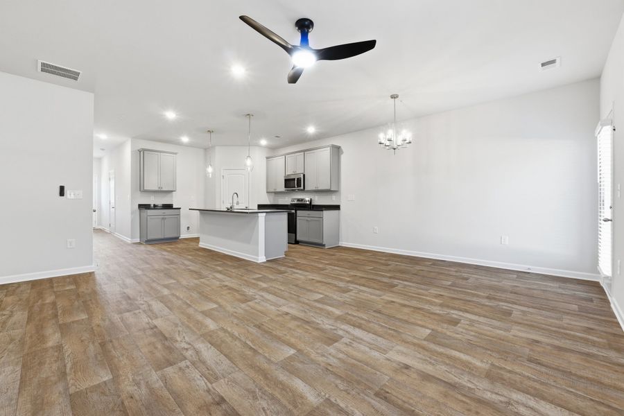 8391 Columbia Court, Palmetto, GA.  - Slide 5