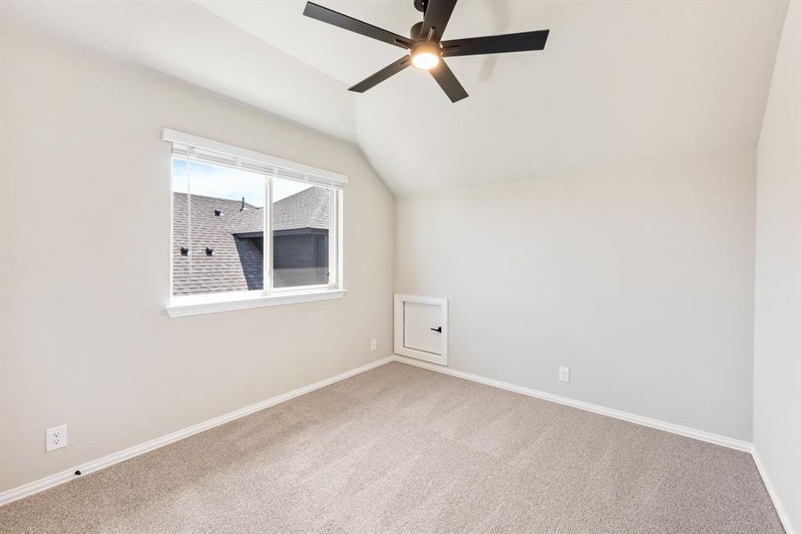 Spacious, unfurnished interior of a new home in Devonshire Classic 50-55, Forney (Image 18). Spacious, unfurnished interior of a new home in Devonshire Classic 50-55, Forney (Image 18).