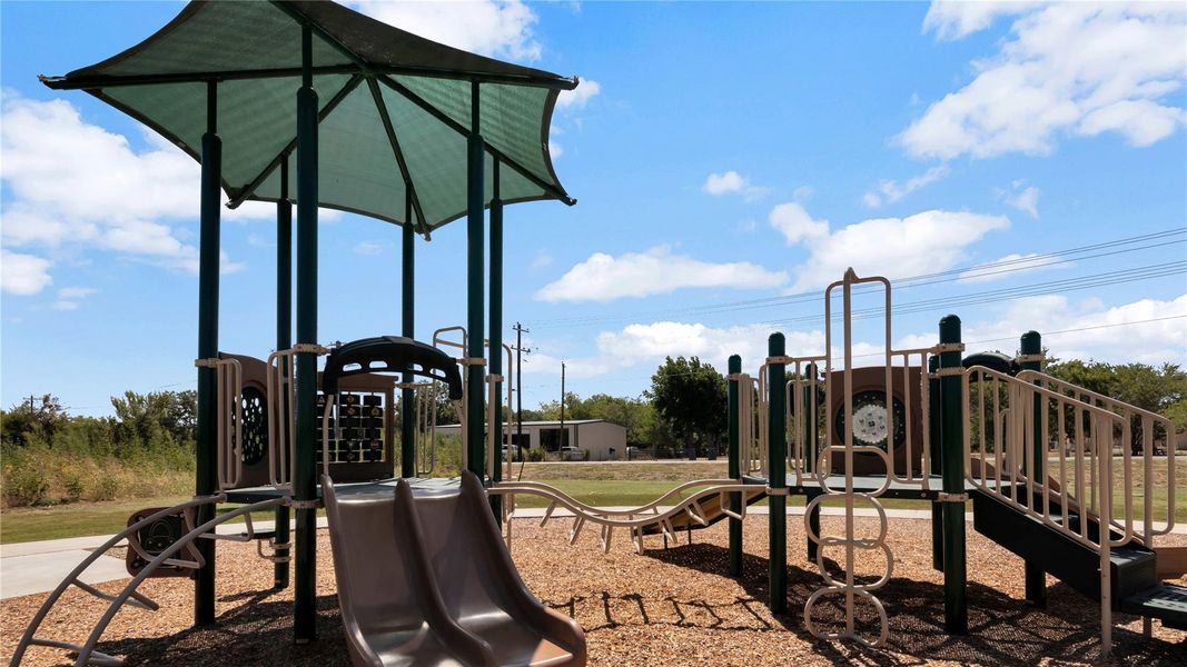 Community amenities in Talavera, Kyle (Image 4).