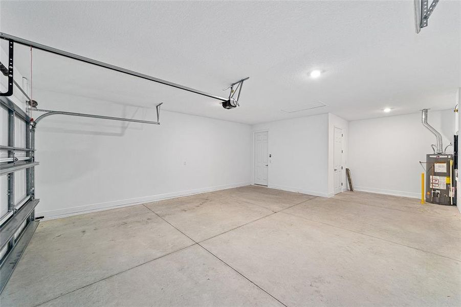 Spacious, unfurnished interior of a new home in On Top of the World Communities, Ocala (Image 39). Spacious, unfurnished interior of a new home in On Top of the World Communities, Ocala (Image 39).