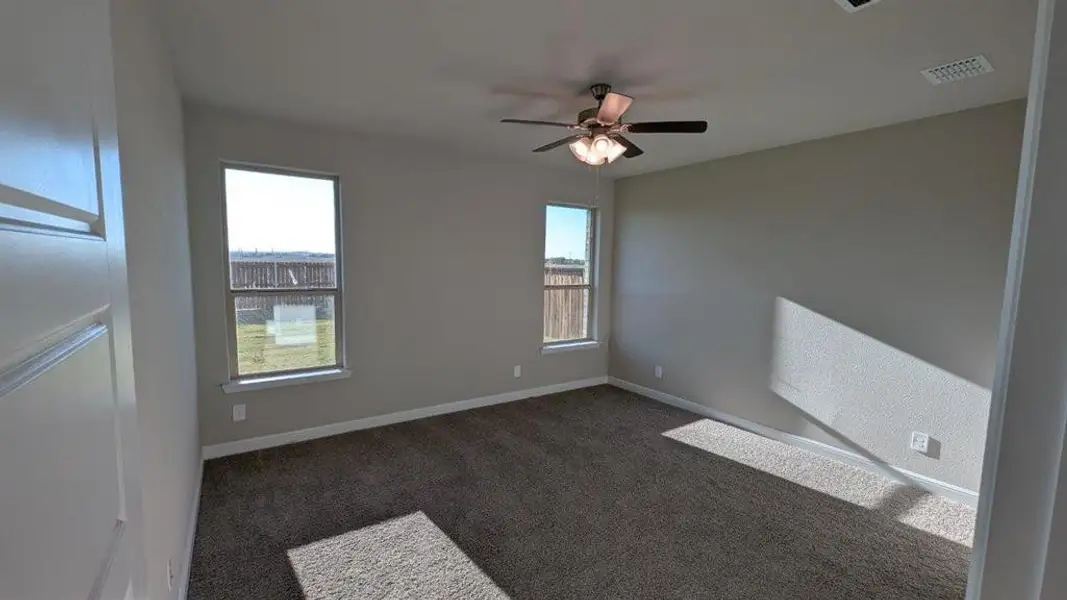 Spacious, unfurnished interior of a new home in Bella Vista, Granbury (Image 11). Spacious, unfurnished interior of a new home in Bella Vista, Granbury (Image 11).
