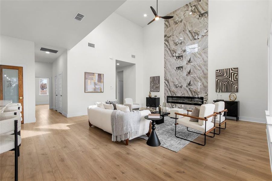 Furnished interior view inside a new home in , Dallas (Image 8). Furnished interior view inside a new home in , Dallas (Image 8).