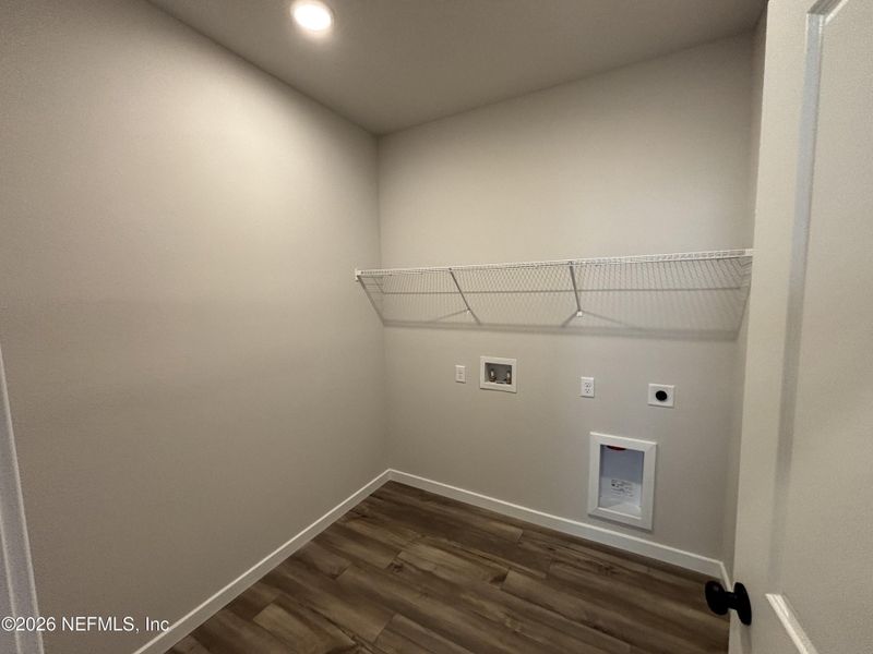 Spacious, unfurnished interior of a new home in Reserve East, Flagler Beach (Image 13).