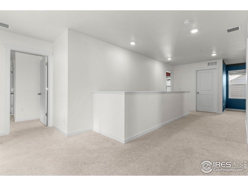 Spacious, unfurnished interior of a new home in Northridge Estates, Greeley (Image 27).