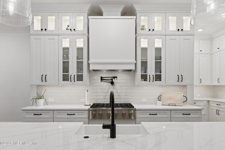 Furnished interior view inside a new home in Seven Pines 70' Rear Entry, Jacksonville (Image 62).