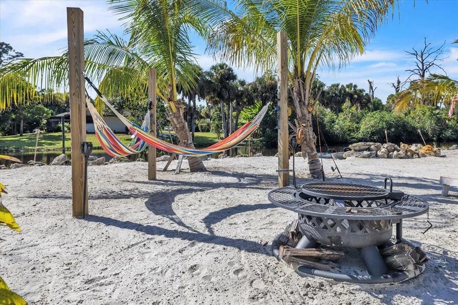 Community amenities in , North Fort Myers (Image 55).