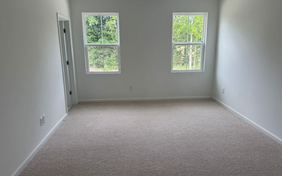 Spacious, unfurnished interior of a new home in Wendell Falls, Wendell (Image 5). Spacious, unfurnished interior of a new home in Wendell Falls, Wendell (Image 5).