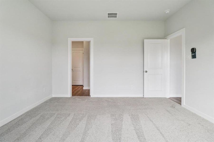 Spacious, unfurnished interior of a new home in Lone Oak, Alvarado (Image 23). Spacious, unfurnished interior of a new home in Lone Oak, Alvarado (Image 23).