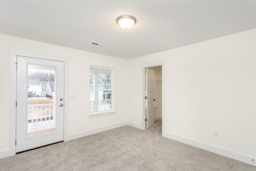 Spacious, unfurnished interior of a new home in Ford Meadows, Garner (Image 28).