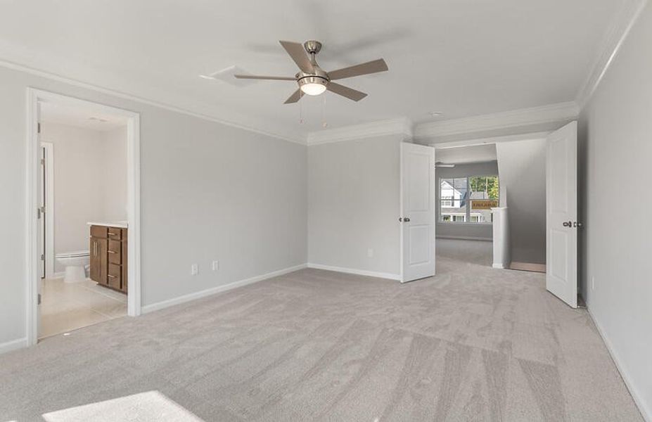 Spacious, unfurnished interior of a new home in Parker's Preserve, Ridgeville (Image 15).