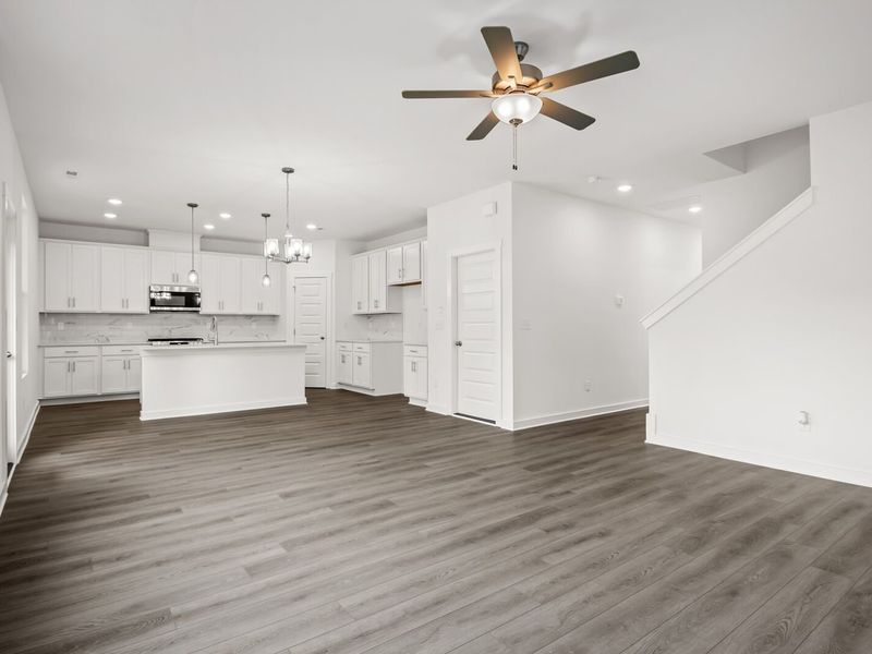 Spacious, unfurnished interior of a new home in Calista Farms, White House (Image 29).