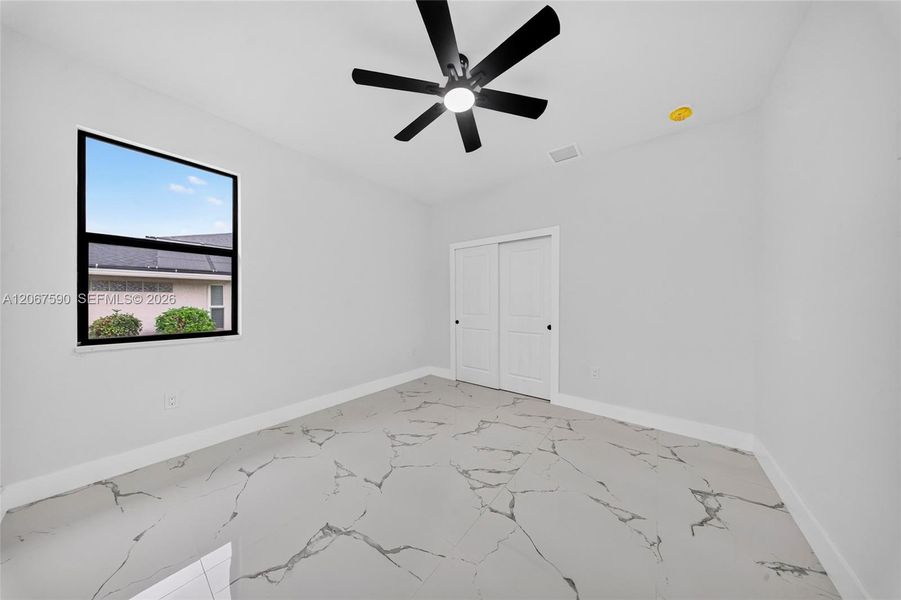 Spacious, unfurnished interior of a new home in , Punta Gorda (Image 15).