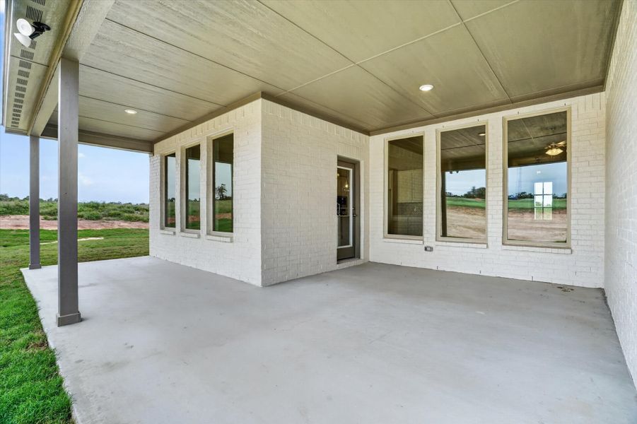 Exterior details and patio area of a home in Terra Vista Estates, Springtown (Image 27).