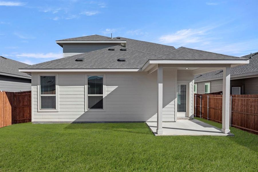 26. 1710 Potomac - Back