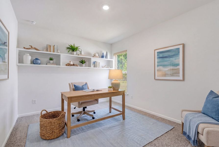 Representative furnished interior of a home built from the Summerville by Beazer Homes in Ambridge, Conway (Image 9).