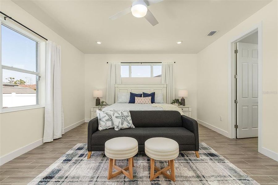 Furnished interior view inside a new home in , Cape Coral (Image 33). Furnished interior view inside a new home in , Cape Coral (Image 33).