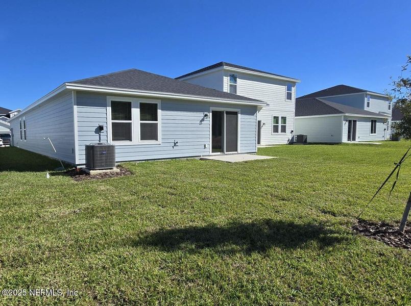 Exterior details and patio area of a home in Kings Preserve, Jacksonville (Image 21). Exterior details and patio area of a home in Kings Preserve, Jacksonville (Image 21).