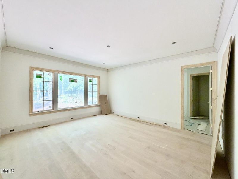 270D7E67-7A77-4789-B1D8-6CF3C99EE639_1_1