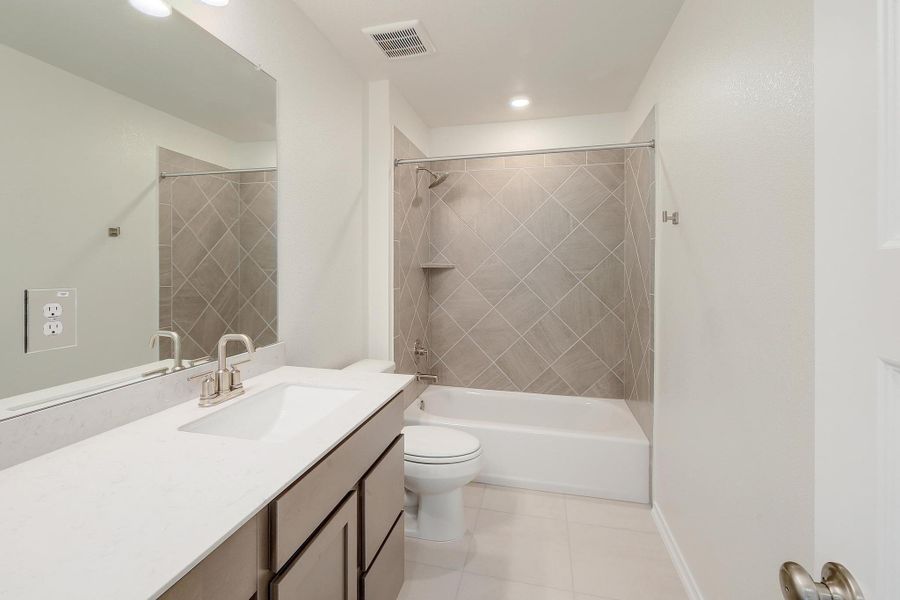 Furnished interior view inside a new home in Salerno - Heritage Collection, Round Rock (Image 6).