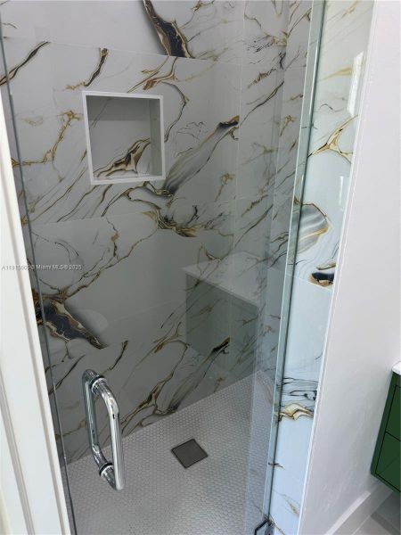 Close-up of interior finishes inside a home in , Lehigh Acres (Image 9).