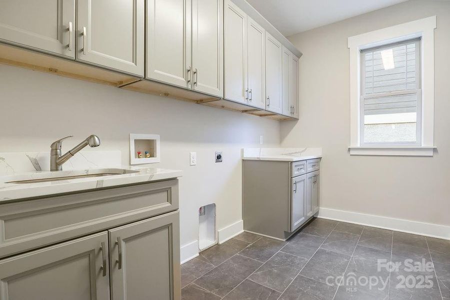 Large Laundry Room
