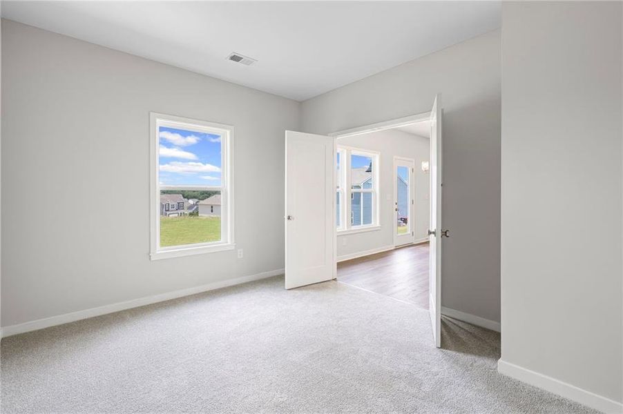 Spacious, unfurnished interior of a new home in Crossvine Estates, Braselton (Image 36).