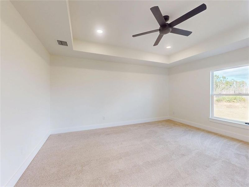 Spacious, unfurnished interior of a new home in , Deltona (Image 22).