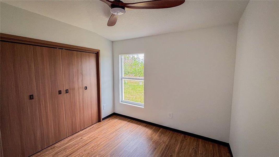 Spacious, unfurnished interior of a new home in , Ocala (Image 11).