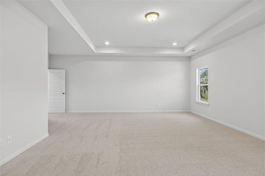 Spacious, unfurnished interior of a new home in Allen Manor, Hoschton (Image 41).