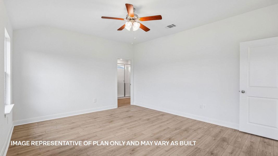 Spacious, unfurnished interior of a new home in Riverview, Georgetown (Image 42).