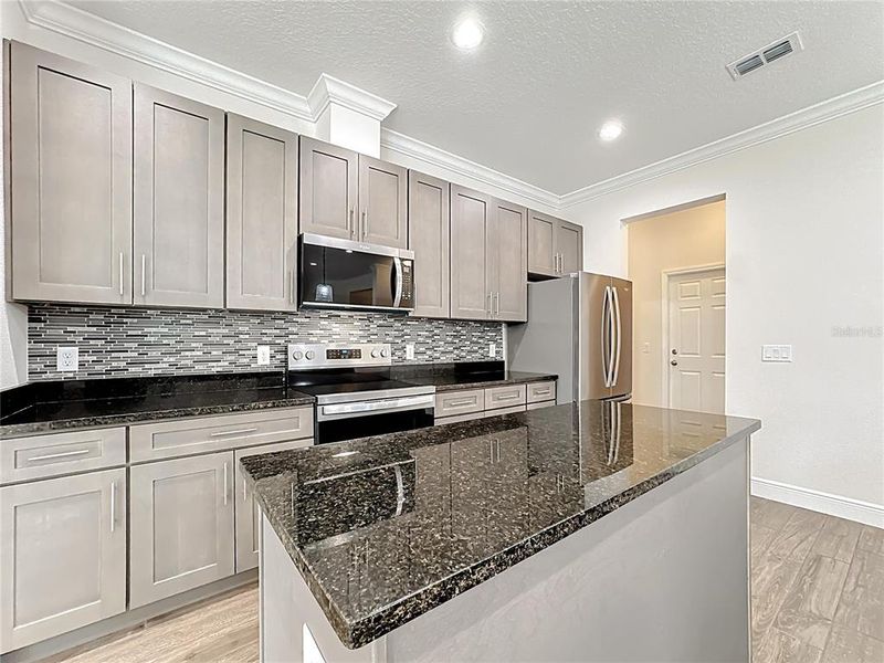 Furnished interior view inside a new home in , Orlando (Image 17).