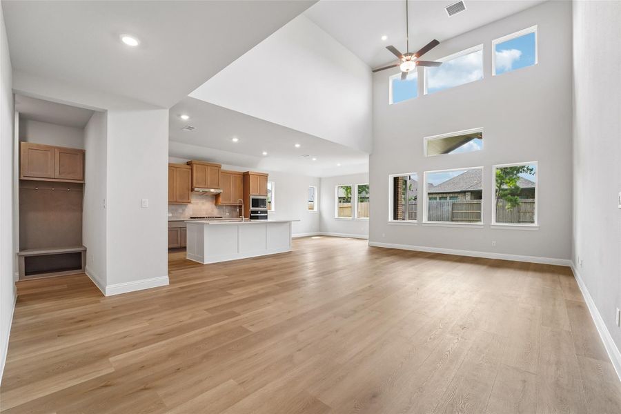 Spacious, unfurnished interior of a new home in Evergreen 55', Conroe (Image 22). Spacious, unfurnished interior of a new home in Evergreen 55', Conroe (Image 22).