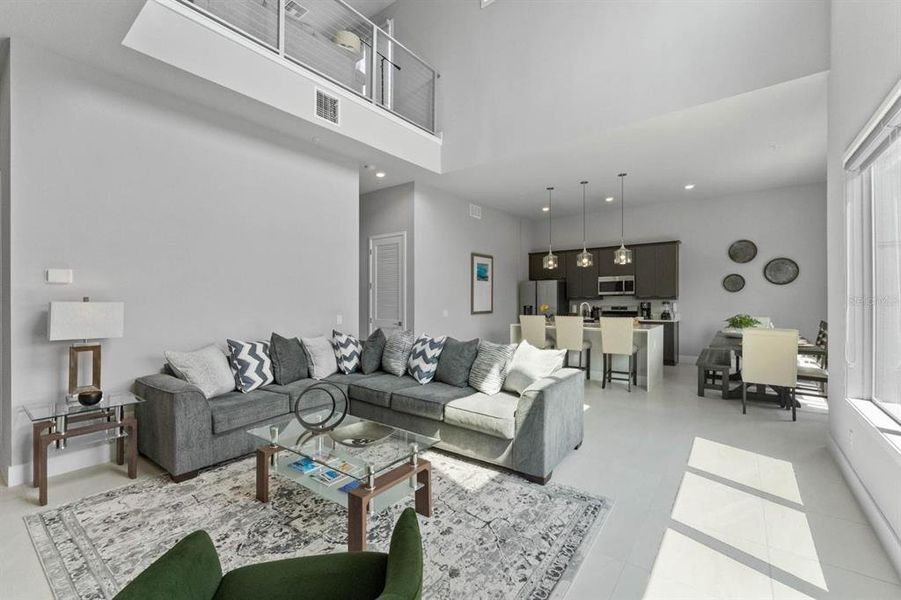 Furnished interior view inside a new home in , Kissimmee (Image 18).