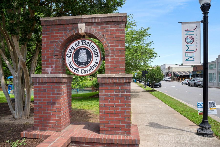 Downtown Belmont is just minutes from the community with shops and restaurants waiting to be explored!