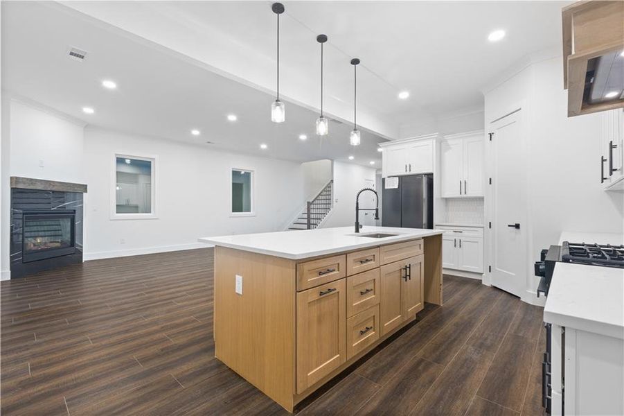 Furnished interior view inside a new home in , Lawrenceville (Image 4).