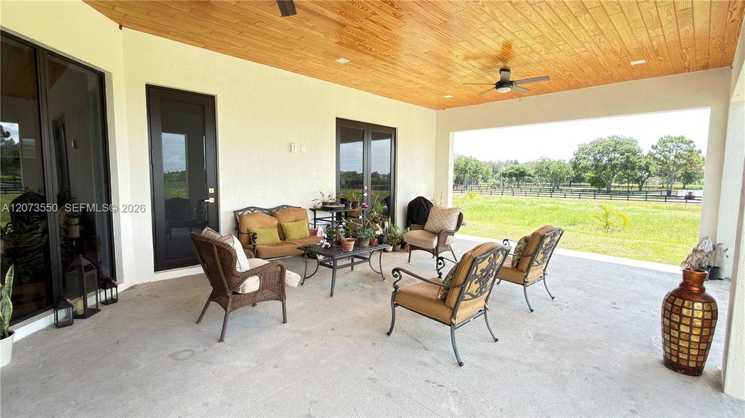 Exterior details and patio area of a home in , Loxahatchee (Image 28).
